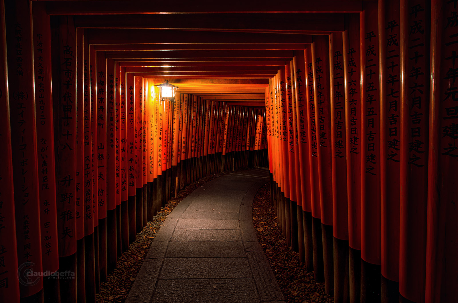 Kyoto Fushimi Inari Taisha Shrine Night Path Torii Lantern Light