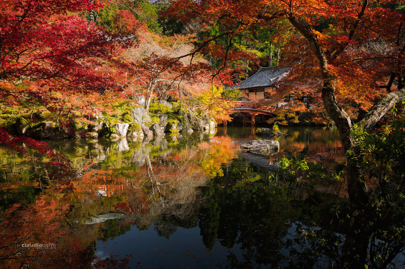 DaigoJi, Autumn, BentenDo, impressionist autumn, Kyoto, Japan, Momiji, Red, Pond, Phoclab